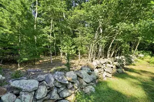16 Brett Dr, Scituate, RI 02825 - Photo 31