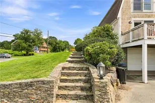 185 Kearns Ave, Tiverton, RI 02878 - Photo 15