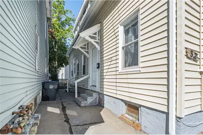 32 Ruggles Street, Providence, RI 02908 - Photo 7