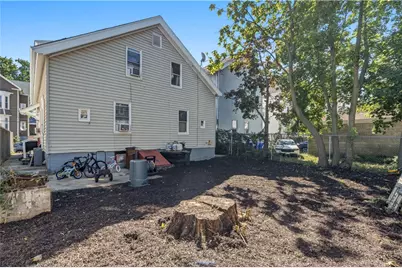 32 Ruggles Street, Providence, RI 02908 - Photo 9