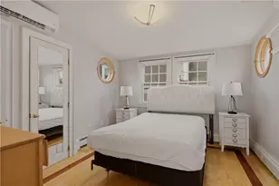 92 Pelham St, Newport, RI 02840 - Photo 15