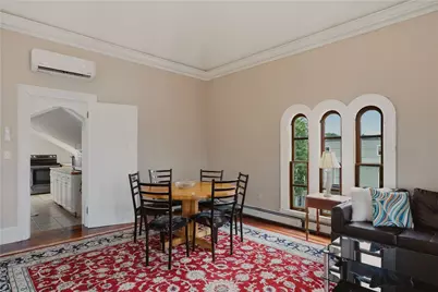 92 Pelham Street #3, Newport, RI 02840 - Photo 9