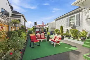 44 Lawn Ave, Pawtucket, RI 02860 - Photo 5