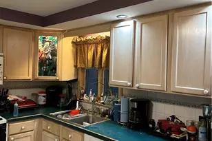 330 Maureen Cir, Burrillville, RI 02839 - Photo 11