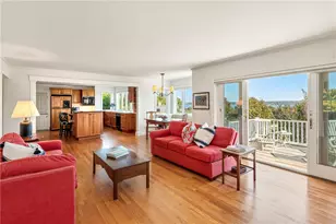80 Holman St, Portsmouth, RI 02871 - Photo 15