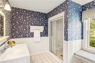 80 Holman St, Portsmouth, RI 02871 - Photo 23