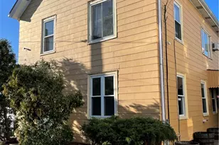 127 Sherman St, Pawtucket, RI 02860 - Photo 9