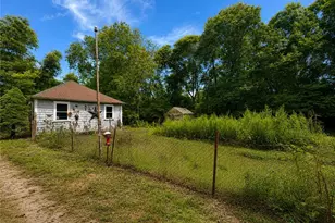 102 Colvintown Rd, Coventry, RI 02816 - Photo 27