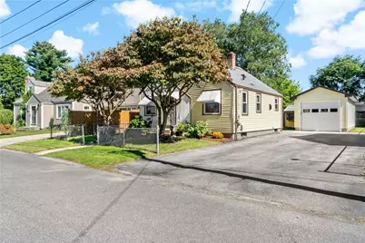 66 Larchmere Drive, East Providence, RI 02916 - Photo 3