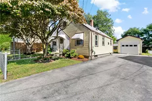 66 Larchmere Dr, East Providence, RI 02916 - Photo 5