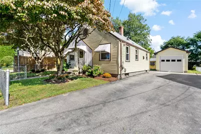 66 Larchmere Drive, East Providence, RI 02916 - Photo 5