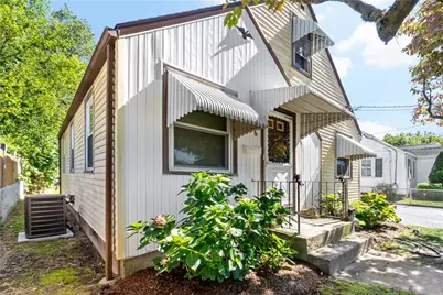 66 Larchmere Drive, East Providence, RI 02916 - Photo 9