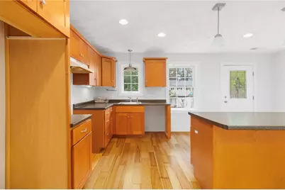 174 Ayrault Road, East Greenwich, RI 02818 - Photo 9