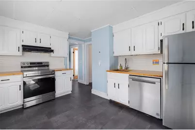 9 Cummings Road, Newport, RI 02840 - Photo 9
