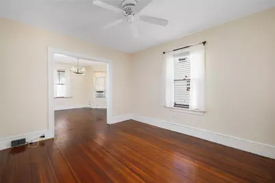 9 Cummings Road, Newport, RI 02840 - Photo 11