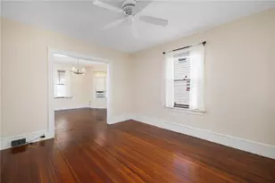 9 Cummings Rd, Newport, RI 02840 - Photo 11