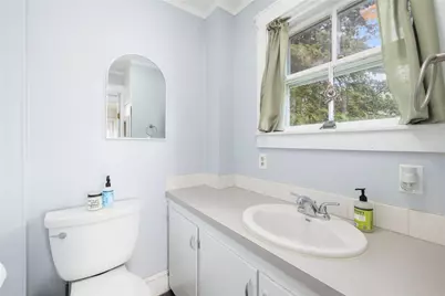 9 Cummings Road, Newport, RI 02840 - Photo 17