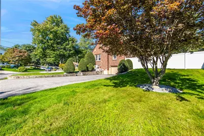 3 Moreland Street, Johnston, RI 02919 - Photo 7