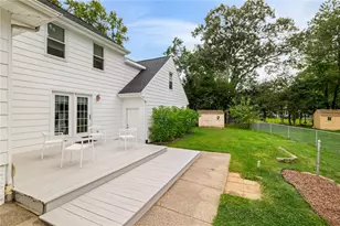 480 Church Ave, Warwick, RI 02889 - Photo 25
