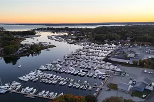 24 Arden Ct, Warwick, RI 02889 - Photo 13