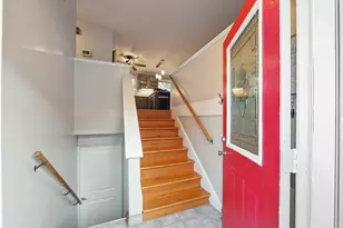 24 Arden Ct, Warwick, RI 02889 - Photo 7