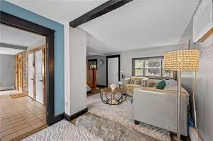 294 Washington St, West Warwick, RI 02893 - Photo 9