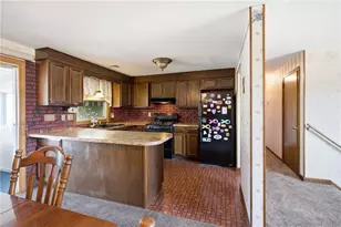 45 Palmer Ave, Cranston, RI 02920 - Photo 13