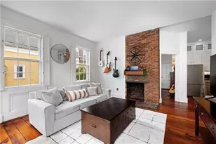 22 Halsey St, Providence, RI 02906 - Photo 3