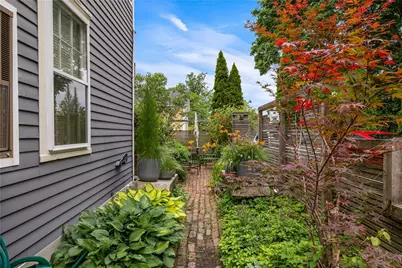22 Halsey Street #2, Providence, RI 02906 - Photo 21