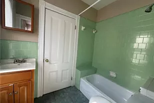 1245 Cranston St, Cranston, RI 02920 - Photo 9