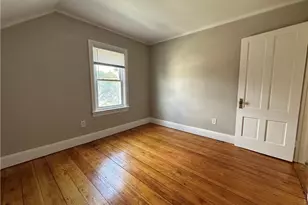 1245 Cranston St, Cranston, RI 02920 - Photo 7