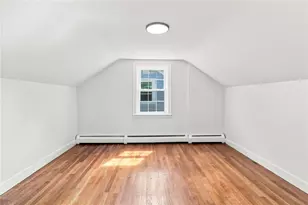 31 Rowan St, Providence, RI 02908 - Photo 33