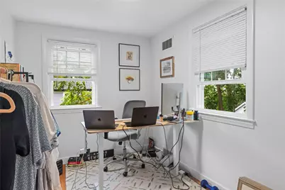 7 Beach Street, Newport, RI 02840 - Photo 29