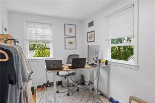 7 Beach St, Newport, RI 02840 - Photo 29
