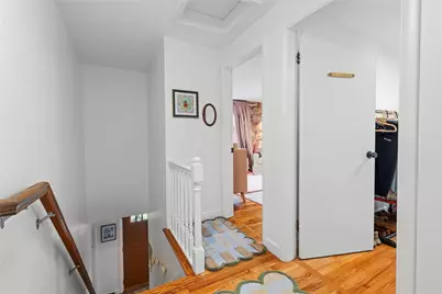 7 Beach Street, Newport, RI 02840 - Photo 21