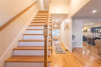 902 Hunting Hill Drive, Cumberland, RI 02864 - Photo 11
