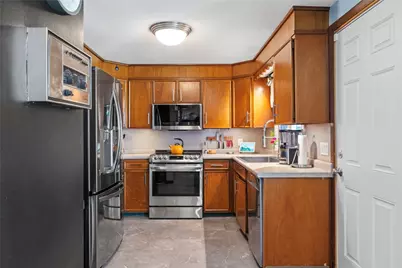 34 Clifden Avenue, Cranston, RI 02905 - Photo 15