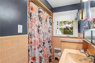 34 Clifden Ave, Cranston, RI 02905 - Photo 25