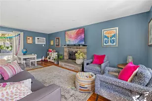 34 Clifden Ave, Cranston, RI 02905 - Photo 7