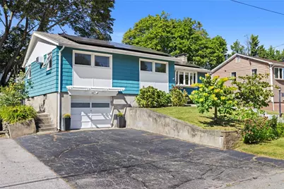 34 Clifden Avenue, Cranston, RI 02905 - Photo 3