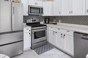 11 Hagan St, Providence, RI 02904 - Photo 3