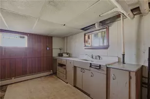 156 Stafford Rd, Tiverton, RI 02878 - Photo 27