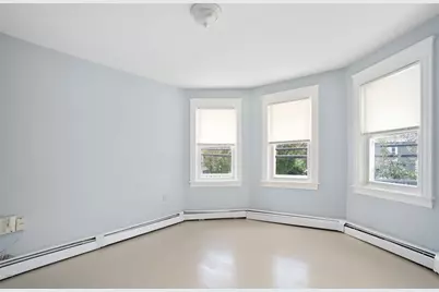 347 Douglas Avenue, Providence, RI 02908 - Photo 11