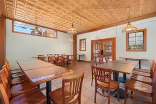 570 Smithfield Ave, Pawtucket, RI 02860 - Photo 23