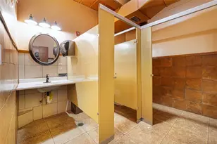 570 Smithfield Ave, Pawtucket, RI 02860 - Photo 25