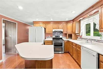 66 Wayne Drive, Cumberland, RI 02864 - Photo 21
