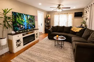 16 Winsor St, Providence, RI 02908 - Photo 11