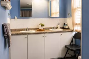 16 Winsor St, Providence, RI 02908 - Photo 19