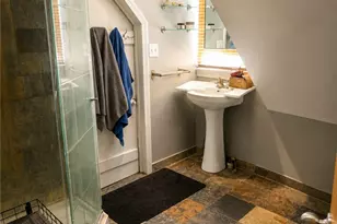 16 Winsor St, Providence, RI 02908 - Photo 23