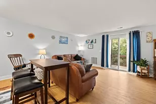 105 Scenic Dr, West Warwick, RI 02893 - Photo 7
